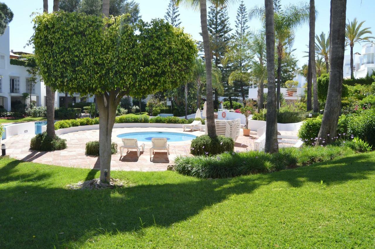 White Pearl Beach - Elviria Playa Marbella Exterior foto